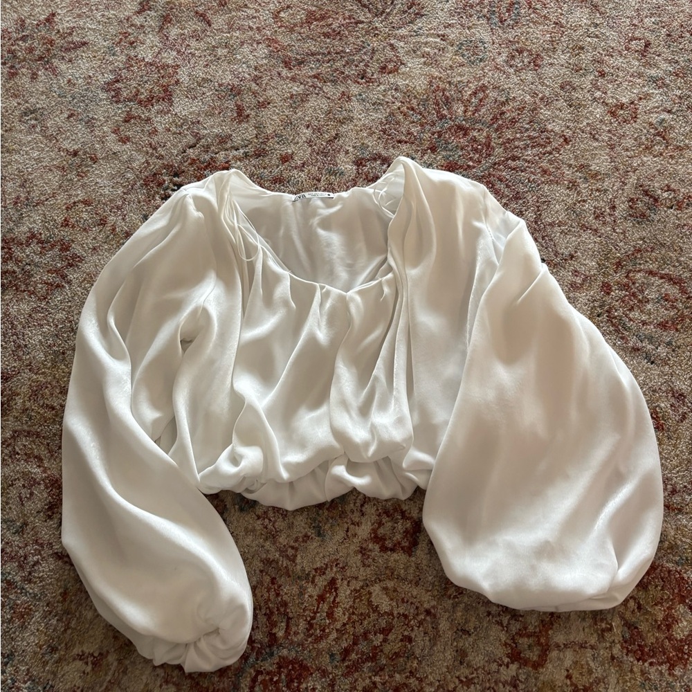 Zara Cropped White Blouse